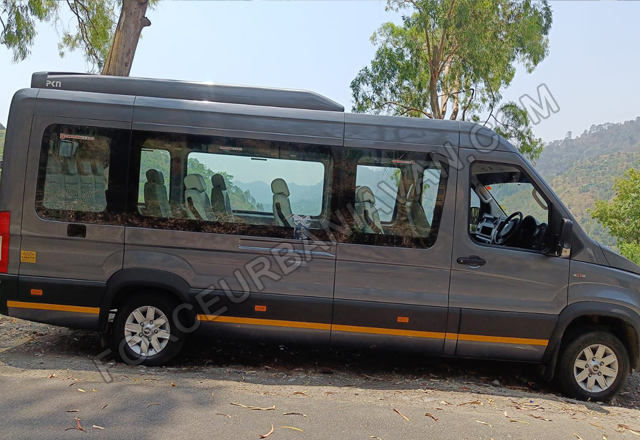 12 seater force urbania van with 1x1 modified seats on rent delhi